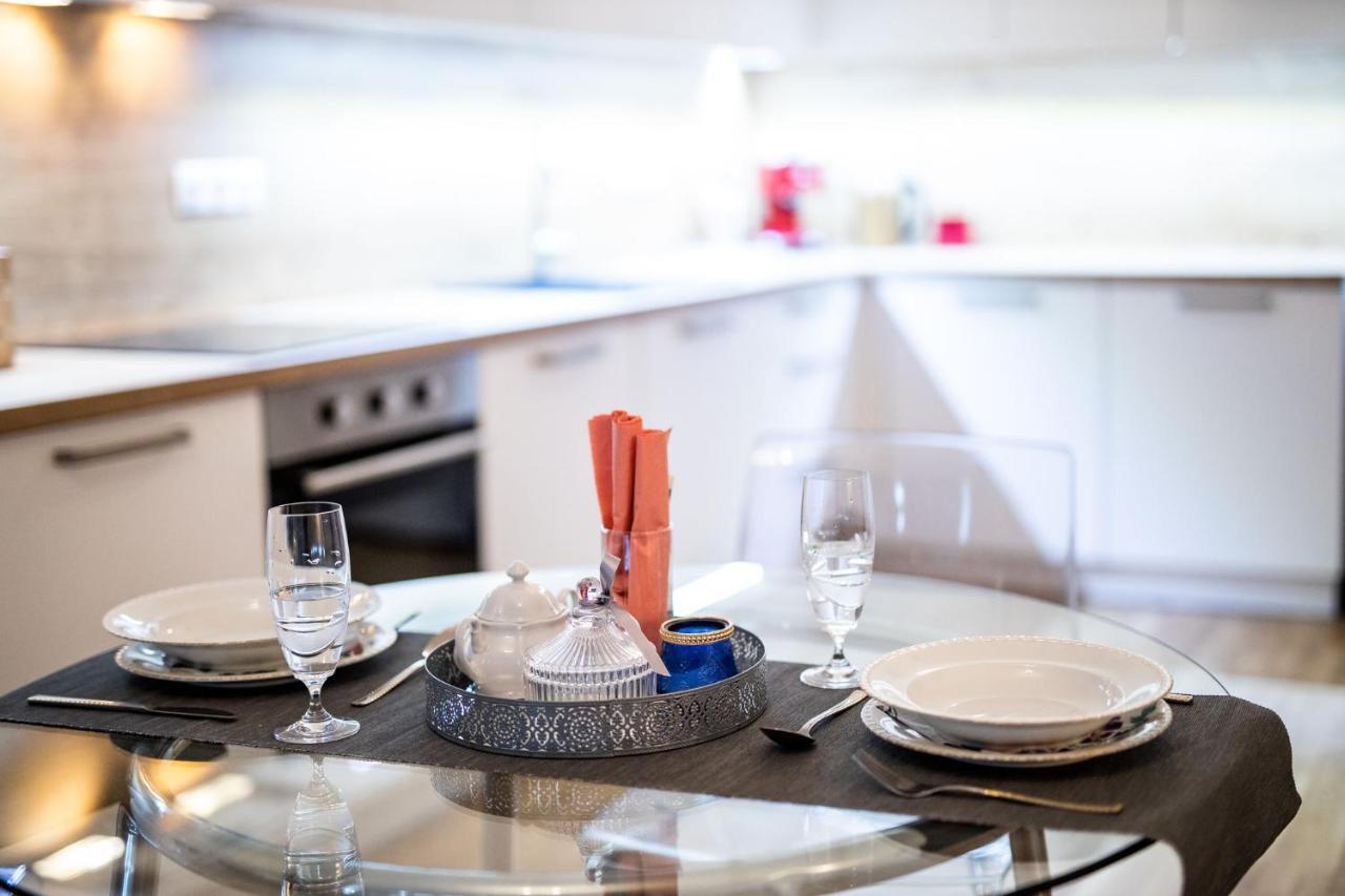 Silvie Apartments - Zlate Terasy Оломоуц Екстериор снимка