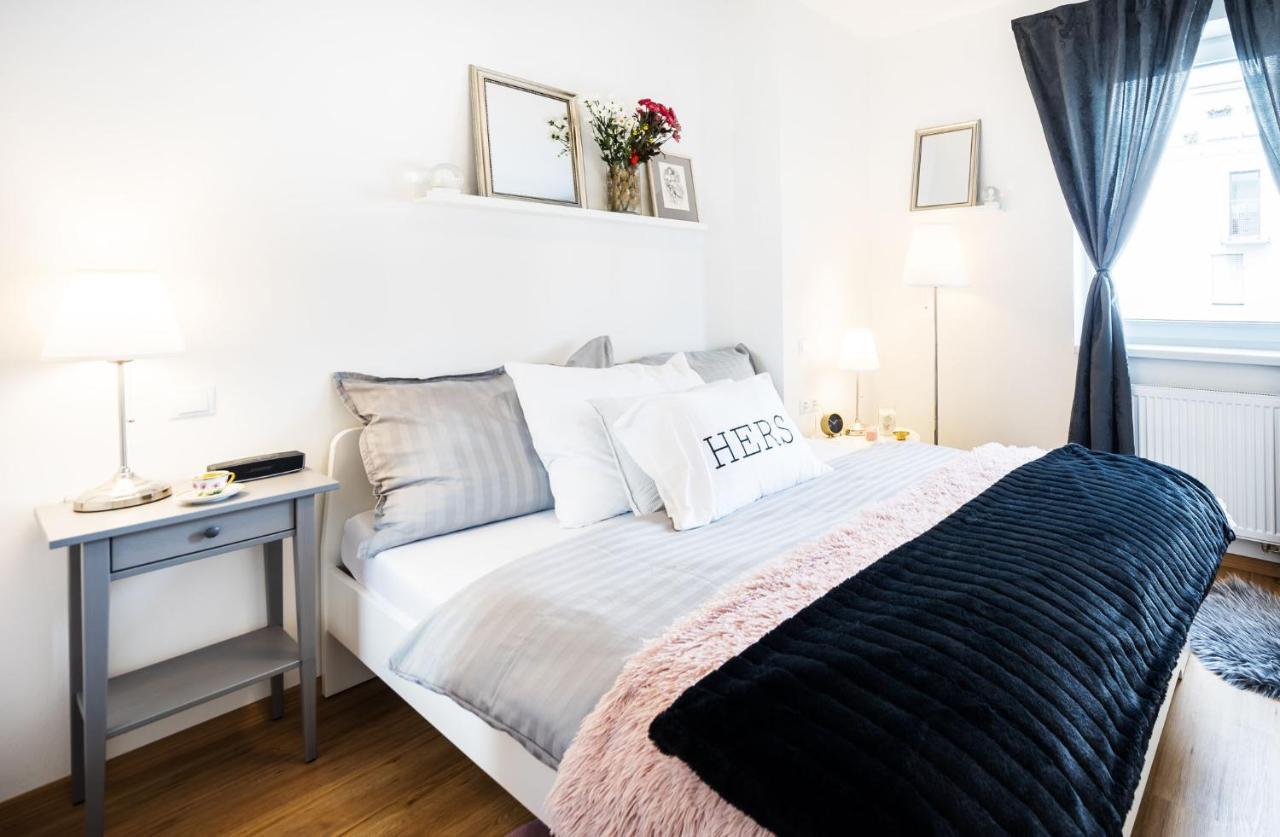 Silvie Apartments - Zlate Terasy Оломоуц Екстериор снимка