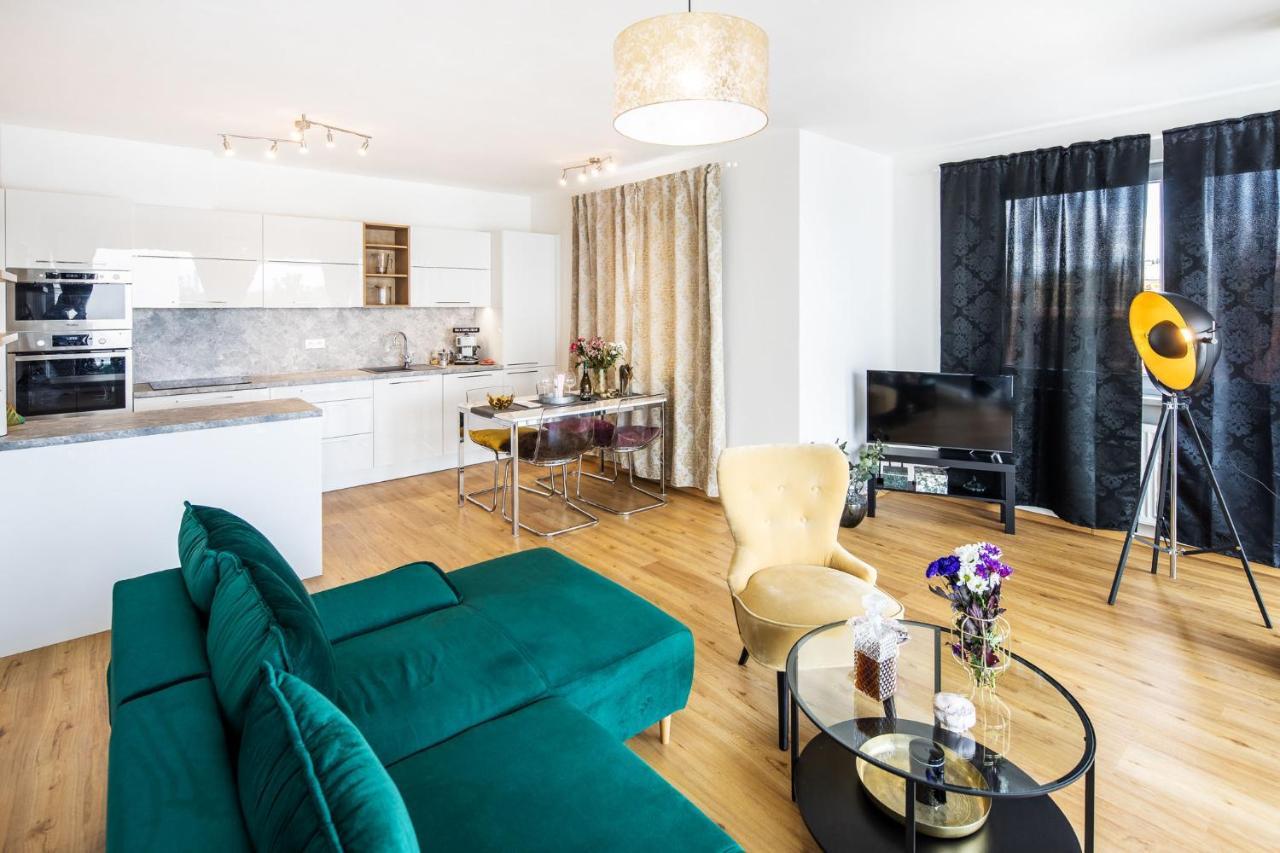 Silvie Apartments - Zlate Terasy Оломоуц Екстериор снимка