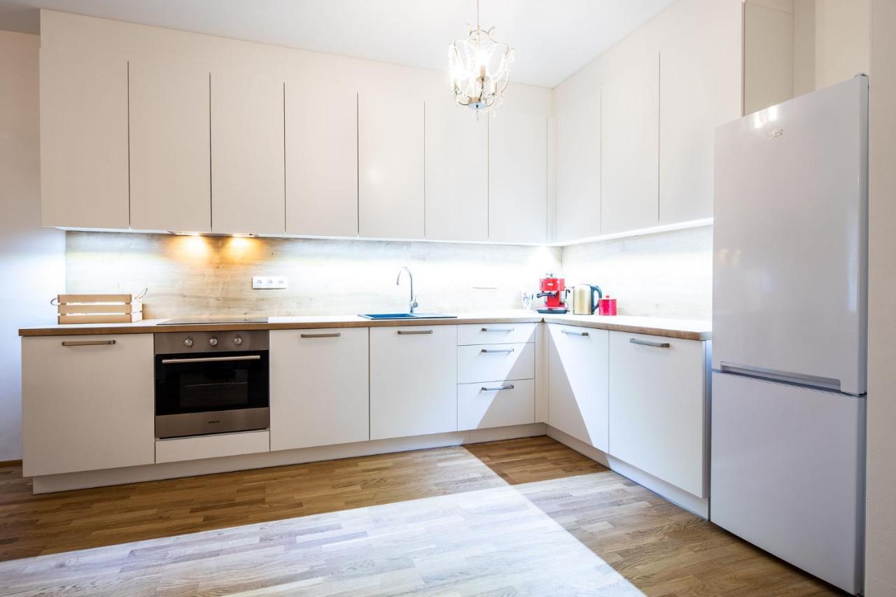 Silvie Apartments - Zlate Terasy Оломоуц Екстериор снимка