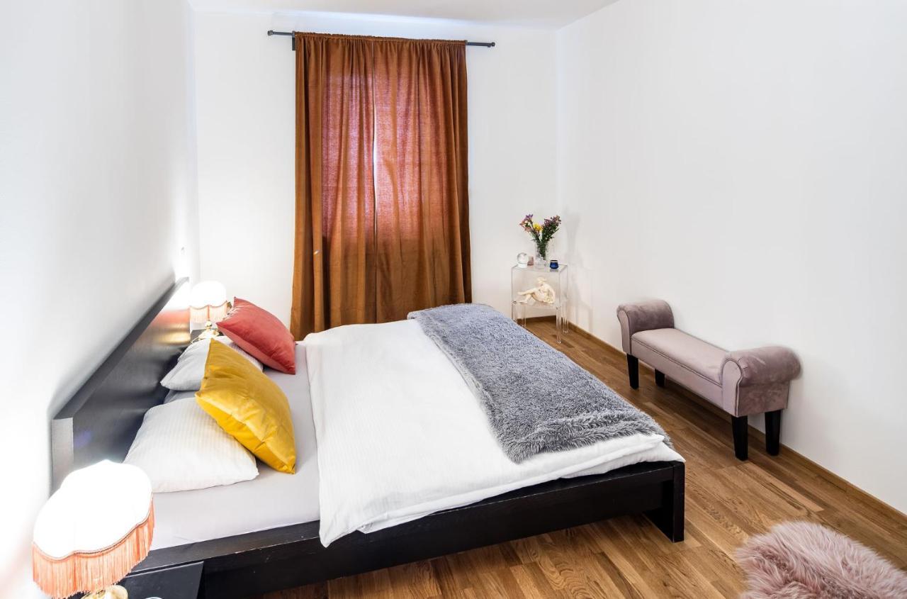 Silvie Apartments - Zlate Terasy Оломоуц Екстериор снимка