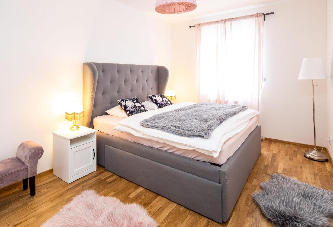 Silvie Apartments - Zlate Terasy Оломоуц Екстериор снимка