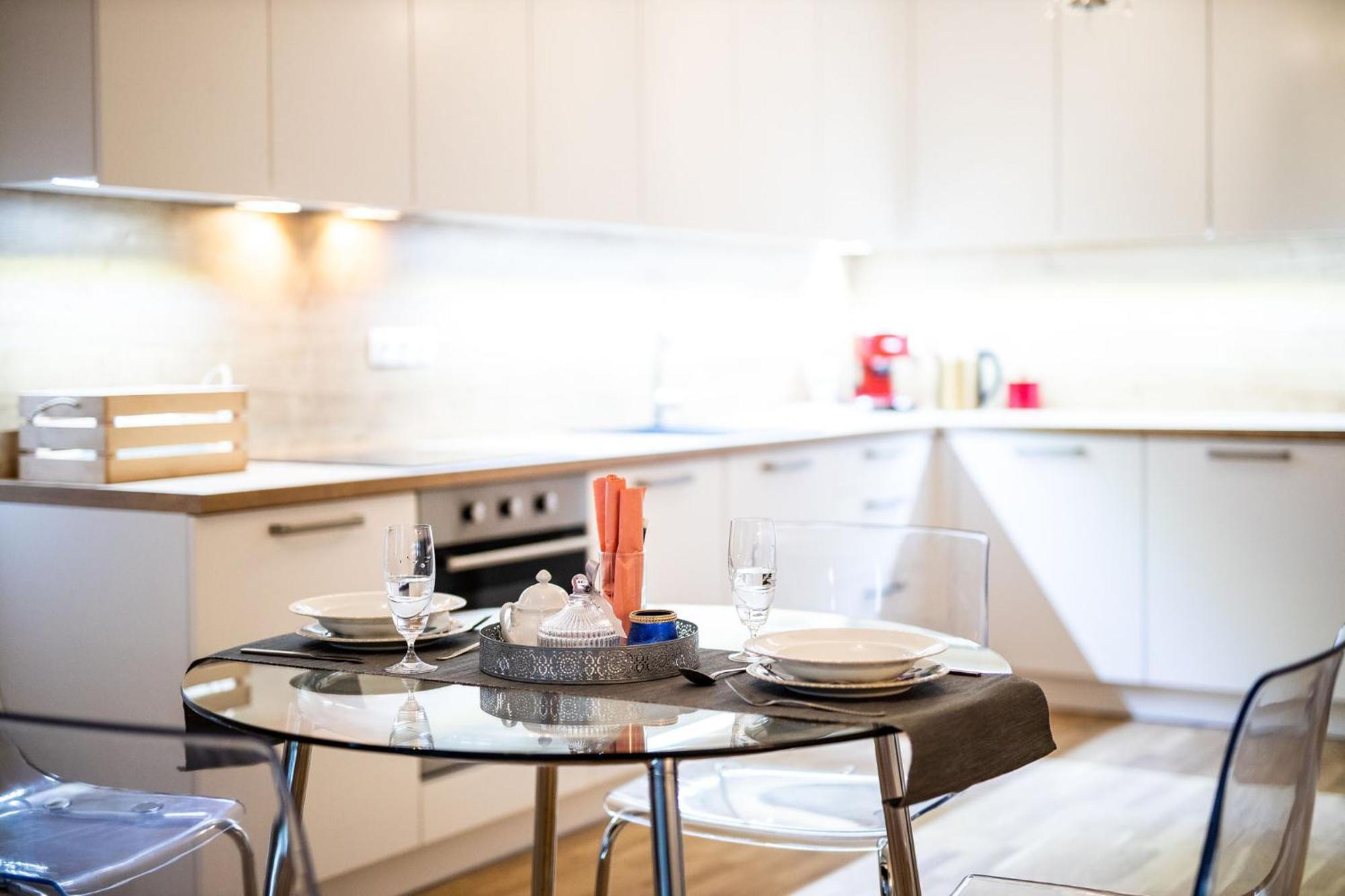 Silvie Apartments - Zlate Terasy Оломоуц Екстериор снимка